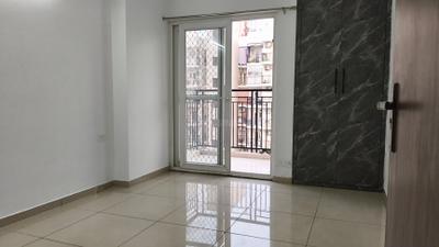 Bedroom Image of 1155 Sq.ft 2.5 BHK Apartment / Flat for rent in Gulshan Botnia, Sector 144 Noida for Rs. 34000