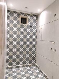 Common Bathroom Image of 811 Sq.ft 3 BHK Builder Floor for sale in Nangli Sakrawati New Delhi for Rs. 7550000