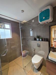 Bathroom Image of 2200 Sq.ft 4 BHK Villa for rent in Radiance Gardenia, Chikkagubbi Village Bengaluru for Rs. 150000