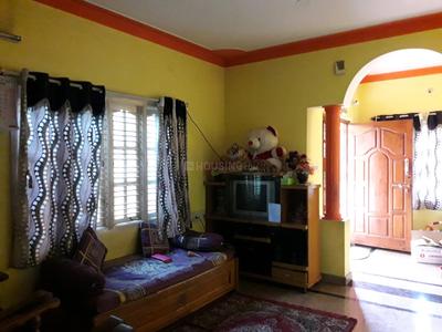 Living Room Image of 900 Sq.ft 2 BHK Builder Floor for rent in No-603, Chandra Layout Extension Bengaluru for Rs. 15000