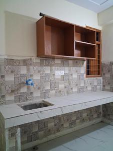 Kitchen Image of 540 Sq.ft 1 BHK Apartment / Flat for rent in Sector 73 Noida for Rs. 11000