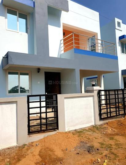 SB South Gate Avenue Main Image 1