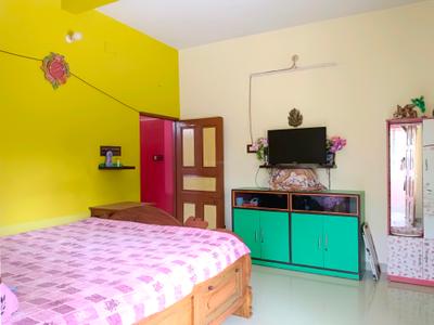 Bedroom Image of 1600 Sq.ft 4 BHK Independent House for sale in Malancha Mahi Nagar Kolkata for Rs. 4200000