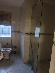 Bathroom Image of 1300 Sq.ft 3 BHK Apartment / Flat for sale in Mayur Vihar Phase 1 New Delhi for Rs. 23000000