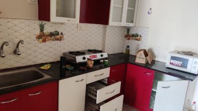 Kitchen Image of 1130 Sq.ft 2 BHK Apartment / Flat for rent in Neeladri Paradise, Mahadevapura Bengaluru for Rs. 42999