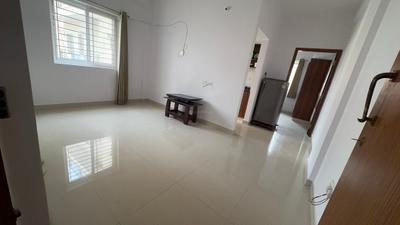 Living Room Image of 700 Sq.ft 1 BHK Builder Floor for rent in Indira Nagar Bengaluru for Rs. 30000