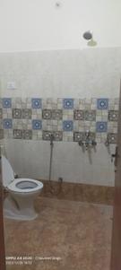 Bathroom Image of 1500 Sq.ft 2 BHK Builder Floor for rent in LDA Colony Lucknow for Rs. 16500