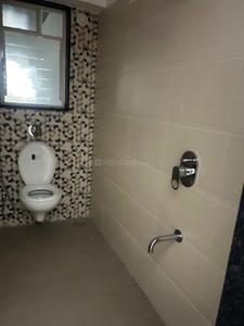 Bathroom Image of 563 Sq.ft 1 BHK Apartment / Flat for rent in Yash Grecia, Dhanori Pune for Rs. 18000