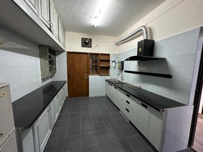 Bathroom Image of 2080 Sq.ft 3 BHK Apartment / Flat for sale in Malleswaram Bengaluru for Rs. 30000000
