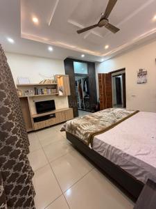 Bedroom Image of 7000 Sq.ft 4.5 BHK Apartment / Flat for sale in Akshayanagar Bengaluru for Rs. 59500000