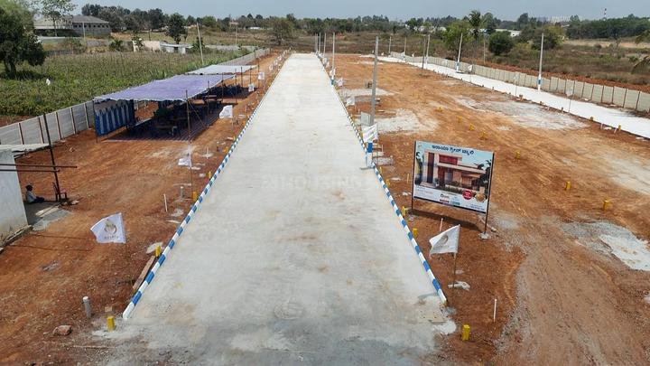 Erayaa Green vally Main Image 1