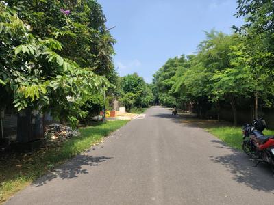 Image of 300 Sq.ft Residential Plot / Land for sale in Omega IV, Greater Noida for Rs. 42000000