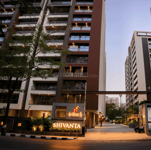 Image of 2438 Sq.ft 3.5 BHK Apartment / Flat for sale in Shreepad Shivanta Vivanta, Adajan, Surat for Rs. 15200000