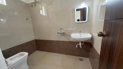 Image of 1250 Sq.ft 2 BHK Apartment / Flat for rent in Serilingampally, Hyderabad for Rs. 34000