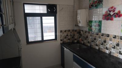Kitchen Image of 890 Sq.ft 2 BHK Apartment / Flat for rent in Kumar Pebble Park, Hadapsar Pune for Rs. 19500