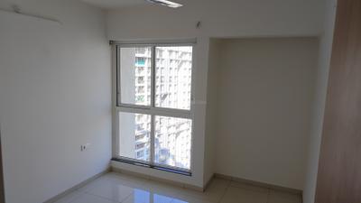 Bedroom Image of 800 Sq.ft 2 BHK Apartment / Flat for rent in Godrej Emerald, Thane West Thane for Rs. 28000