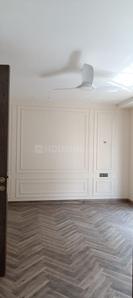 Bedroom Image of 2000 Sq.ft 3 BHK Builder Floor for rent in Karkardooma New Delhi for Rs. 80000
