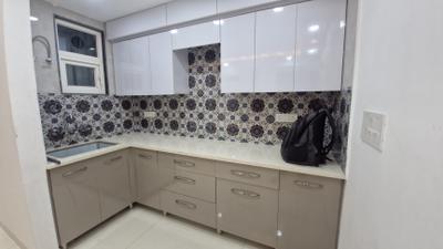 Kitchen Image of 1067 Sq.ft 3 BHK Builder Floor for sale in Pochanpur Colony New Delhi for Rs. 10000000
