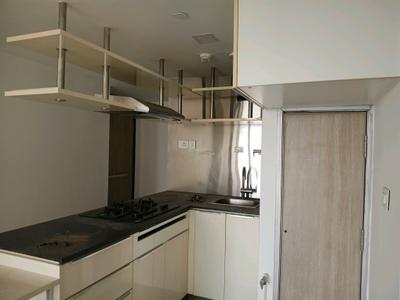Kitchen Image of 680 Sq.ft 1 BHK Apartment / Flat for rent in Agripada Mumbai for Rs. 50000