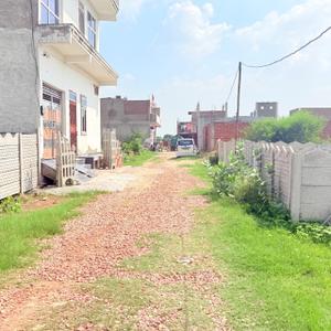 Image of 918 Sq.ft Residential Plot / Land for sale in Varinda Orchids, Jait, Vrindavan for Rs. 2400000