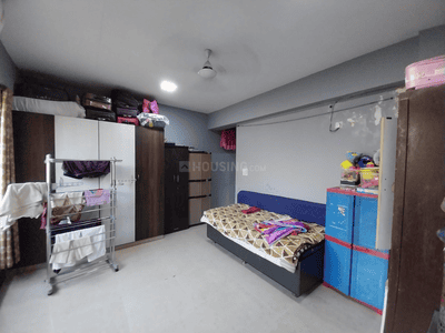 Bedroom Image of 2000 Sq.ft 4 BHK Apartment / Flat for sale in Rubberwala Orion, Grant Road Mumbai for Rs. 50000000