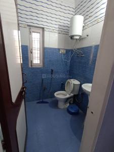 Bathroom Image of 1595 Sq.ft 3 BHK Apartment / Flat for rent in Supertech 34 Pavilion , Sector 34 Noida for Rs. 40000
