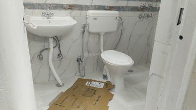 Image of 1250 Sq.ft 2 BHK Builder Floor for rent in DDA Flats Sarita Vihar, Sarita Vihar, New Delhi for Rs. 45000