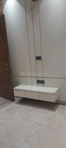 Bedroom Image of 900 Sq.ft 3 BHK Builder Floor for sale in Rajouri Garden New Delhi for Rs. 13500000