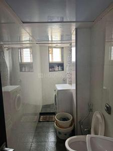 Bathroom Image of 1350 Sq.ft 3 BHK Apartment / Flat for sale in Santacruz West Mumbai for Rs. 63000000