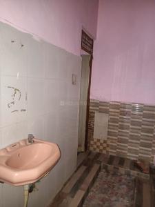 Bathroom Image of 900 Sq.ft 2 BHK Independent House for rent in Ram Nagar Ayodhya for Rs. 7500