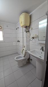 Gulshan Ikebana Bathroom Two 3