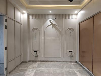 Bedroom Image of 1350 Sq.ft 3 BHK Builder Floor for sale in Kalyan Vihar New Delhi for Rs. 30000000