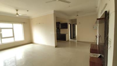 Living Room Image of 1685 Sq.ft 3 BHK Apartment / Flat for rent in Paramount Floraville, Sector 137 Noida for Rs. 36000