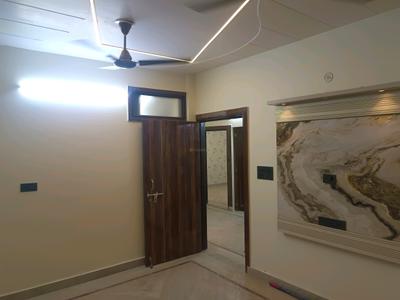 Bedroom Image of 1000 Sq.ft 3 BHK Builder Floor for sale in Dwarka Mor New Delhi for Rs. 4500000