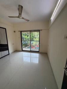 Hall Image of 650 Sq.ft 2 BHK Apartment / Flat for rent in Saptashree Height, Thane West Thane for Rs. 35000
