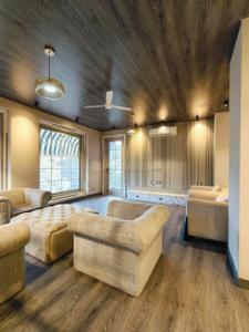 Bedroom Image of 4050 Sq.ft 4 BHK Builder Floor for sale in Malibu Town Floors, Sector 47 Gurgaon for Rs. 65000000