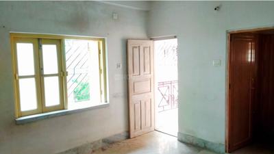 Bedroom Image of 860 Sq.ft 2 BHK Apartment / Flat for sale in Santoshpur Kolkata for Rs. 3620000