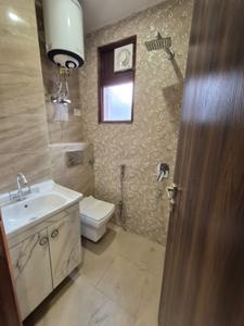 Image of 900 Sq.ft 3 BHK Apartment / Flat for rent in Mahavir Enclave, New Delhi for Rs. 30000