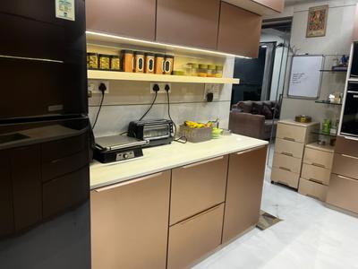Kitchen Image of 5600 Sq.ft 5 BHK Villa for sale in New Alkapuri Vadodara for Rs. 50000000