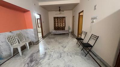 Living Room Image of 1100 Sq.ft 2 BHK Apartment / Flat for rent in Keshtopur Kolkata for Rs. 16000