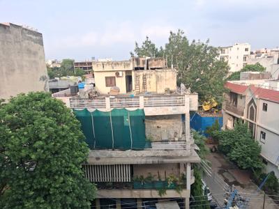 Bedroom One Image of 1350 Sq.ft 3 BHK Builder Floor for sale in Mansarover Garden New Delhi for Rs. 25000000