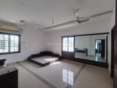 Image of 4000 Sq.ft 4 BHK Villa for rent in Vasudeva Lalitha Bloomfield, Khaja Guda, Hyderabad for Rs. 100000