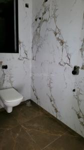 Bathroom Image of 1000 Sq.ft 2 BHK Apartment / Flat for sale in Arihant Amara Sky, Sion Mumbai for Rs. 19500000