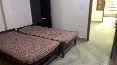 Bedroom Image of 750 Sq.ft 2 BHK Builder Floor for rent in GTB Nagar New Delhi for Rs. 30000