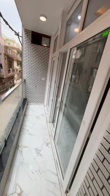 Balcony Image of 747 Sq.ft 3 BHK Apartment / Flat for sale in Dwarka Mor New Delhi for Rs. 6500000