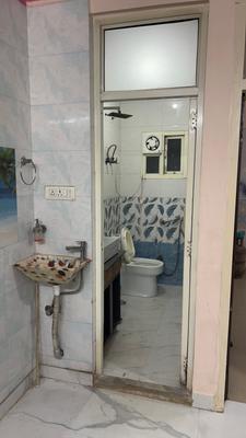 Bathroom Image of 450 Sq.ft 2 BHK Builder Floor for sale in Mandawali New Delhi for Rs. 3800000