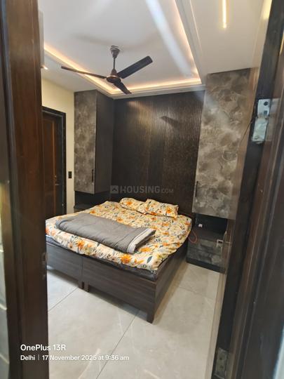 Bhagwati Garden, Dwarka Mor Bedroom 1