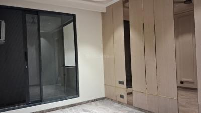 Bedroom Image of 2700 Sq.ft 4 BHK Builder Floor for sale in Greater Kailash II New Delhi for Rs. 124900000