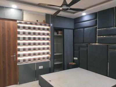 Bedroom Image of 1000 Sq.ft 3 BHK Builder Floor for sale in Ramesh Nagar New Delhi for Rs. 17000000