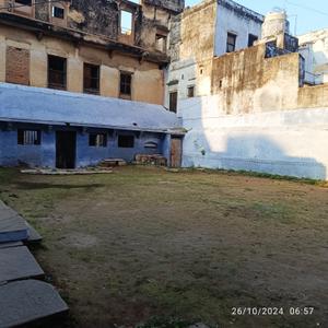 Ghasi Tola More Images 1